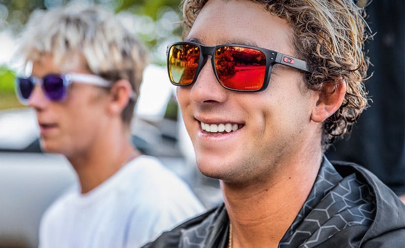 Which Oakley Style Should You | Just Sunnies Australia