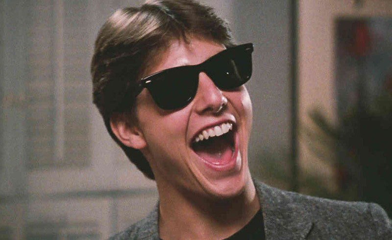 Tom Cruise Risky Business wearing Ray-ban