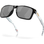 Holbrook, Black/Prizm Black Polarised Lenses