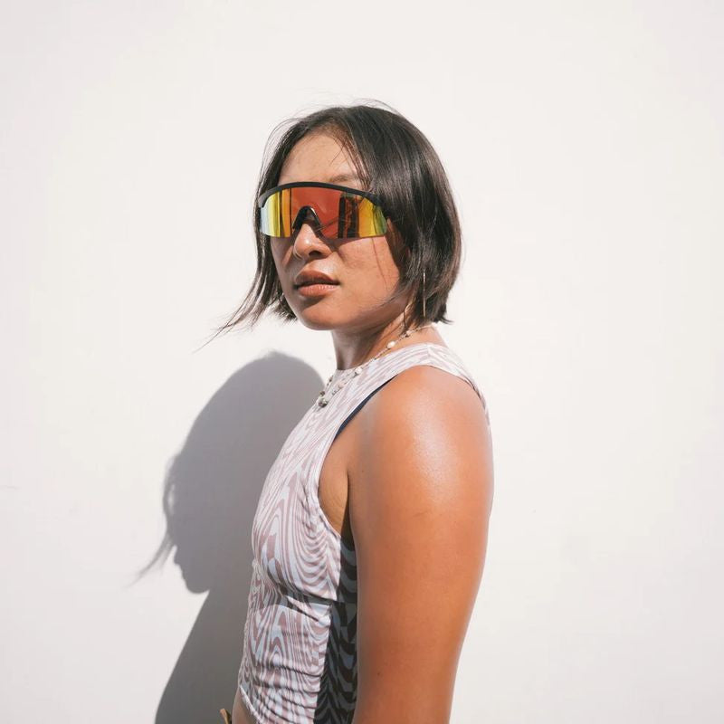 Lelle, Black/Red Mirror Polarised Lenses