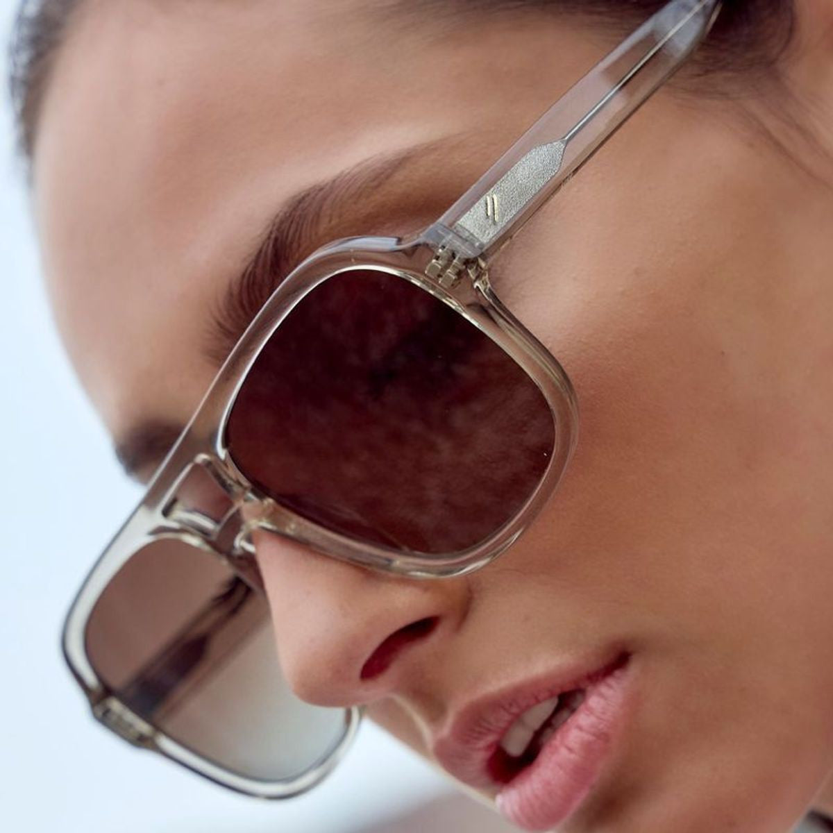 Blake, Crystal Stone/Brown Gradient Polarised Lenses