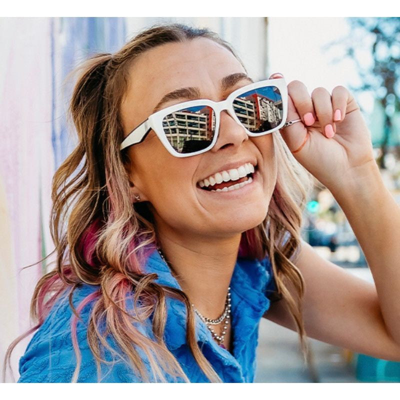 Mave, White Limo Gloss White/Smoke PC Polarised Lenses