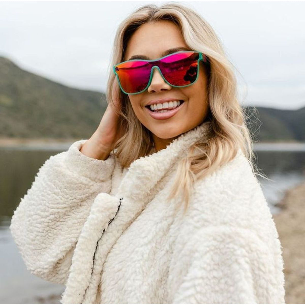 Millenia X2, Dance Electric Gloss Crystal Teal/Hot Pink Mirror Polarised Lenses