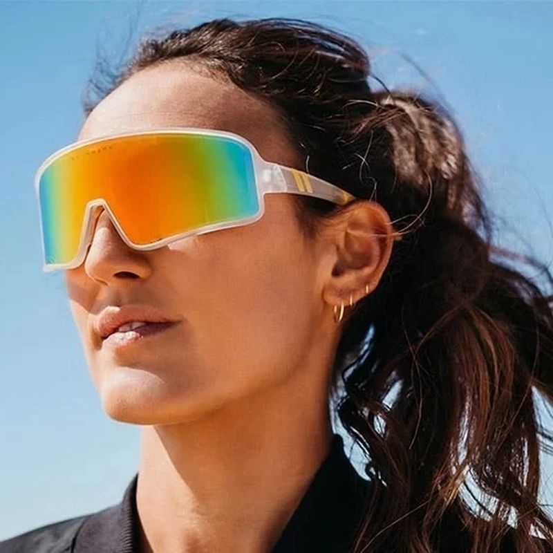 Blenders Eclipse Saturn Cloud Orange Mirror Polarised Lifestyle
