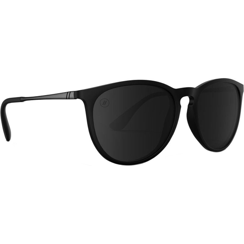 Blenders North Park Matte Black Smoke Polarised Angle