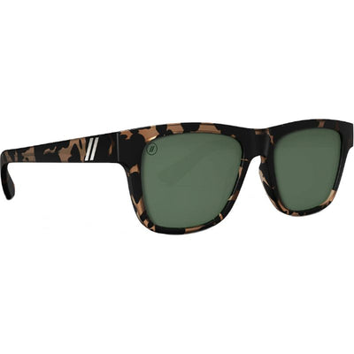 Blenders Tate Matte Tort G15 Polarised Angle