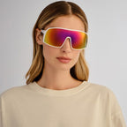 Outfield Shield, White/Red Mirror Polarised Lenses