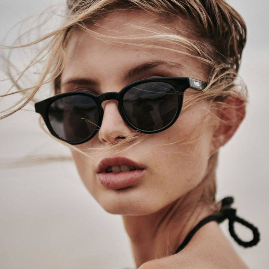 Fennel, Gloss Black/Grey Lenses