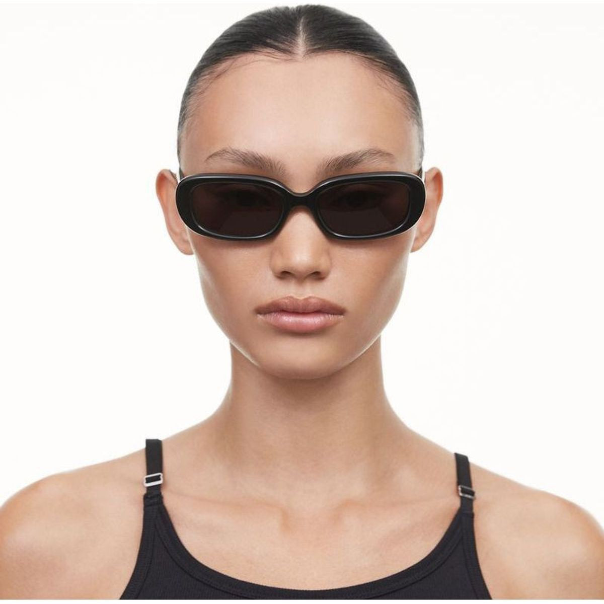 12, Black/Grey Lenses