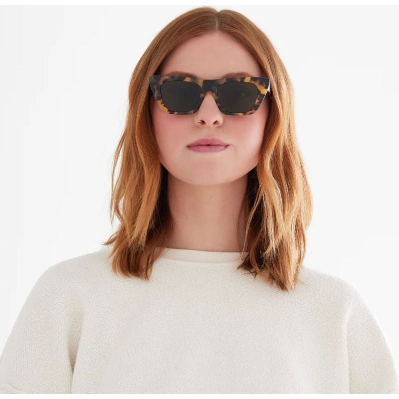 Noli, Matte Tort/Grey Polarised Lenses