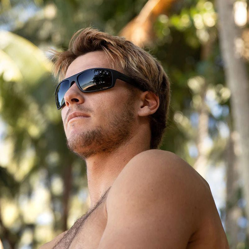 Tech One S, Matte Black/Grey Polarised Lenses