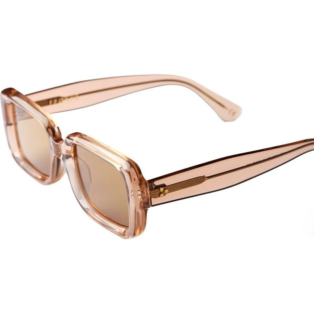 Dune, Polished Beige Smoke/Amber Lenses