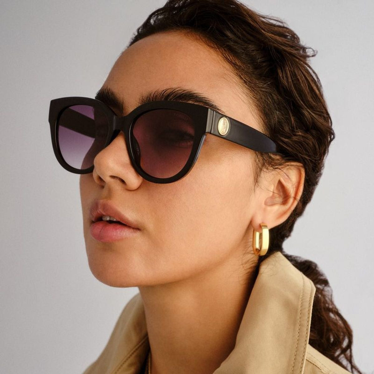 Frances, Black/Smoke Gradient Lenses