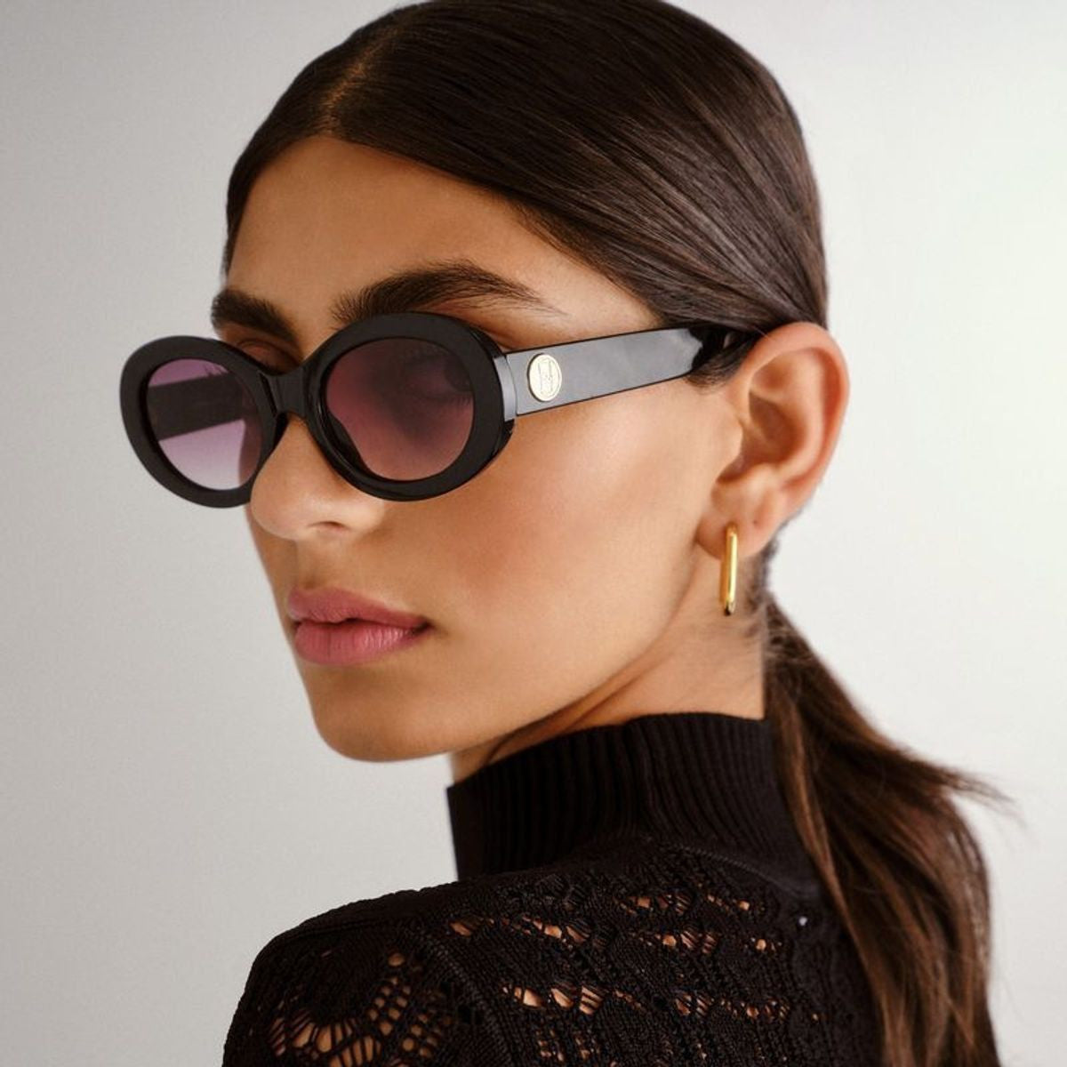 Sierra, Black/Smoke Gradient Lenses