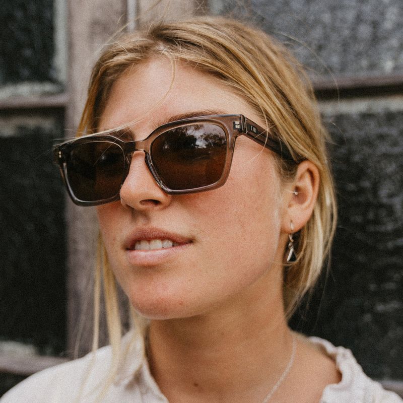 OTIS Interlude Eco Crystal Fern L.I.T Brown Polarised Lifestyle