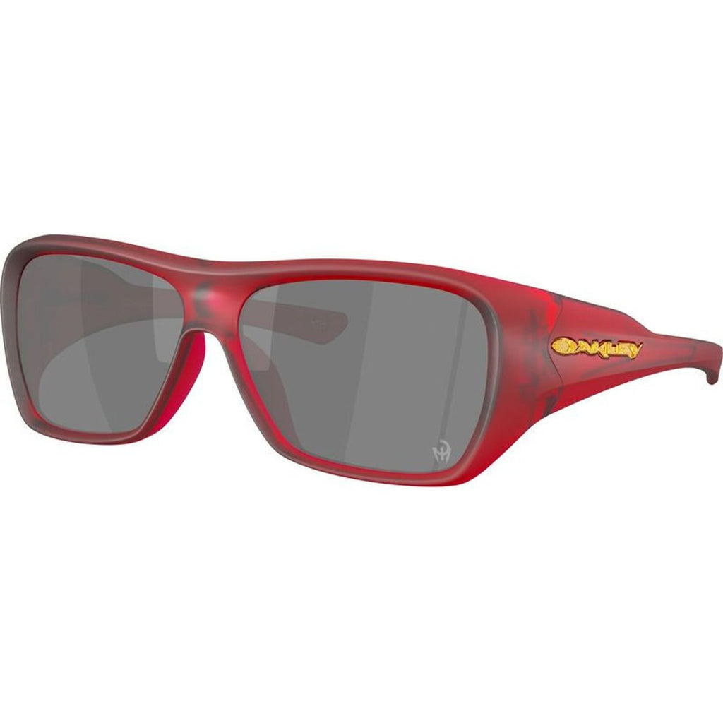 Chaminade, Matte Transparent Red/Prizm Black Lenses