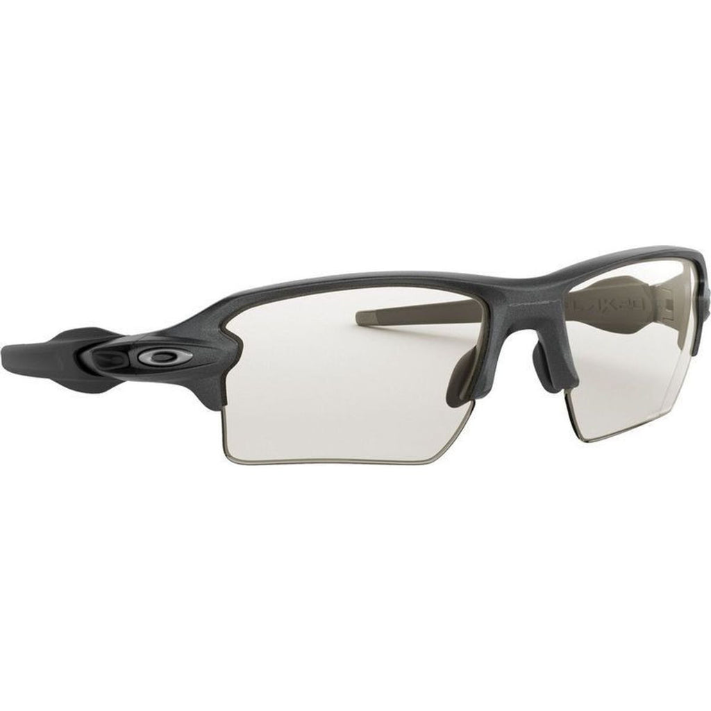 Flak 2.0 XL, Steel/Clear to Black Photochromic Lenses