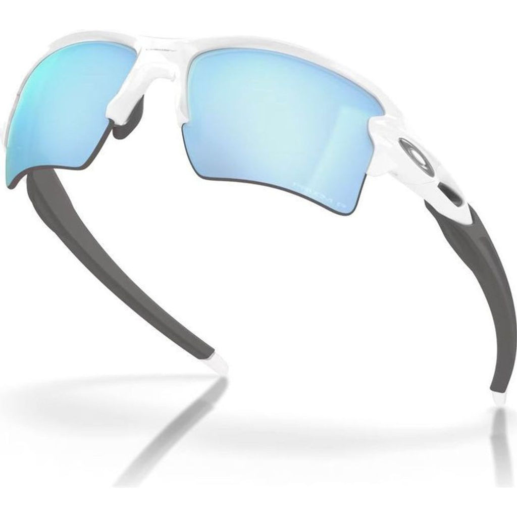 Flak 2.0 XL, Polished White/Prizm Deep Water Polarised Lenses