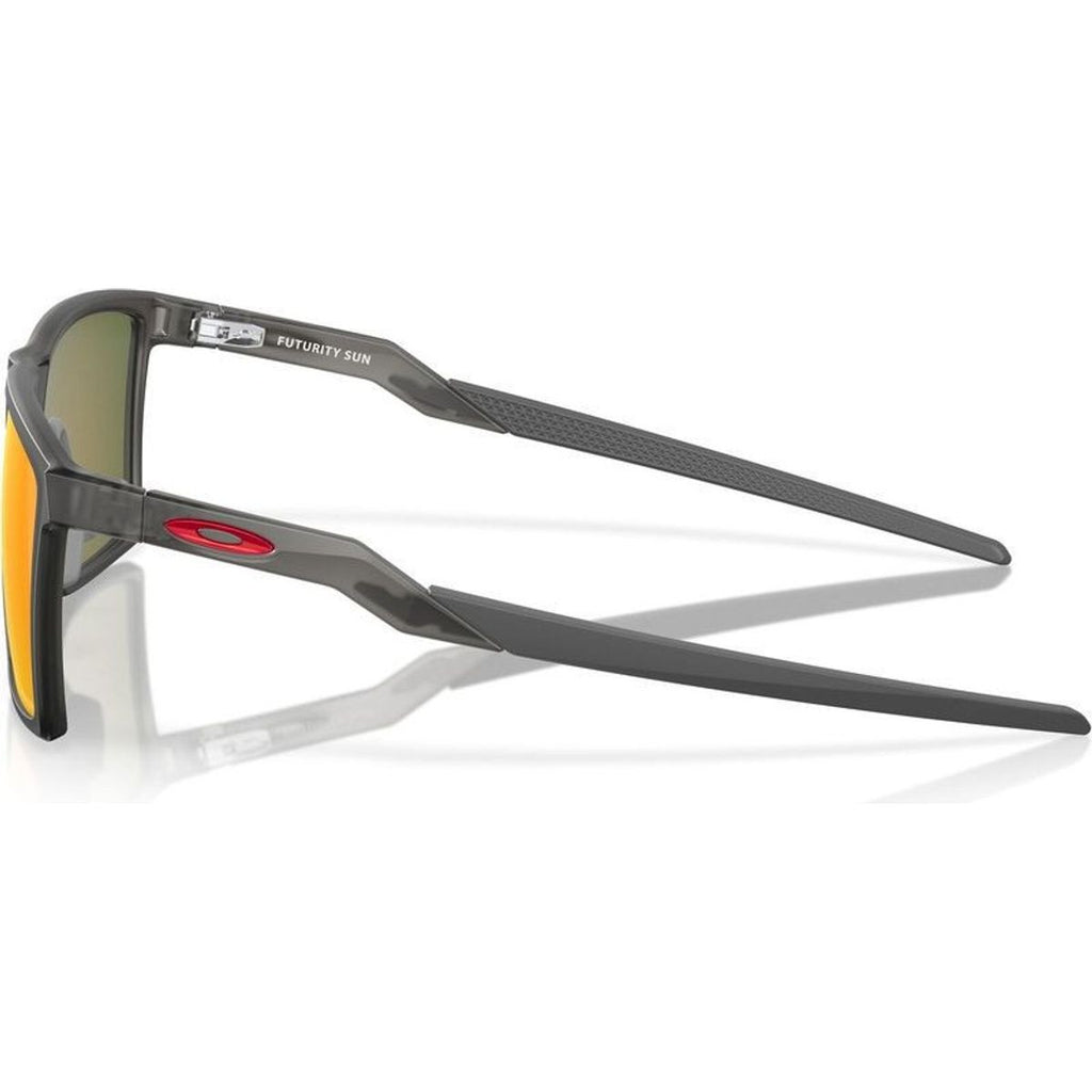 Futurity Sun, Satin Grey Smoke/Prizm Ruby Polarised Lenses