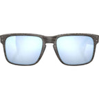 Holbrook, Woodgrain/Prizm Deep Water Polarised Lenses