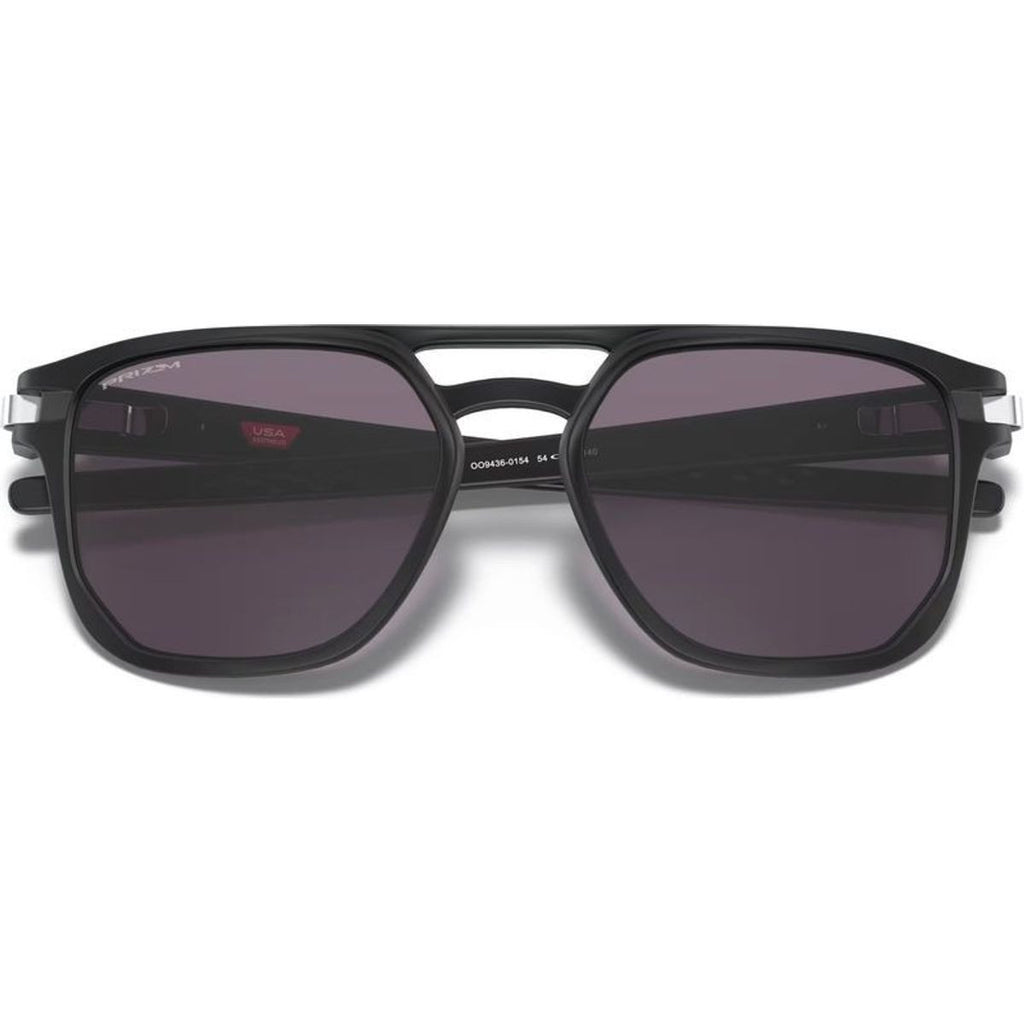 Latch Beta, Matte Black/Prizm Grey Lenses