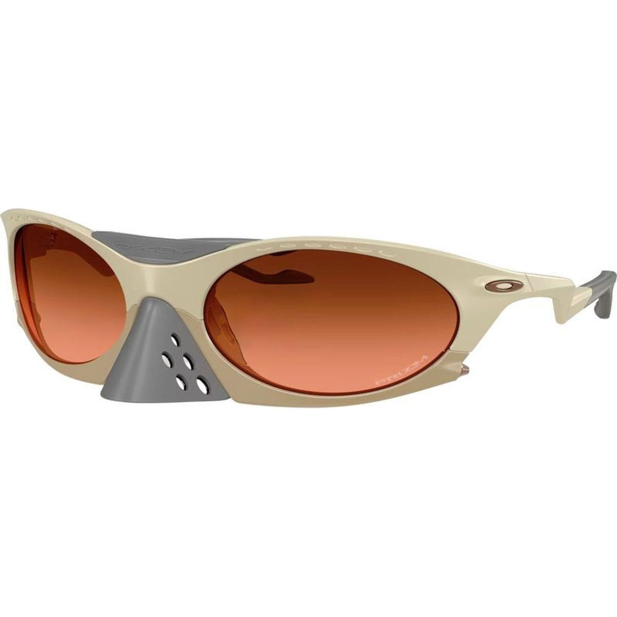 Plantaris, Matte Sand/Prizm Brown Gradient Lenses