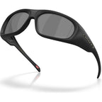 Oakley Belleville Suede Black Prizm Black Angle2