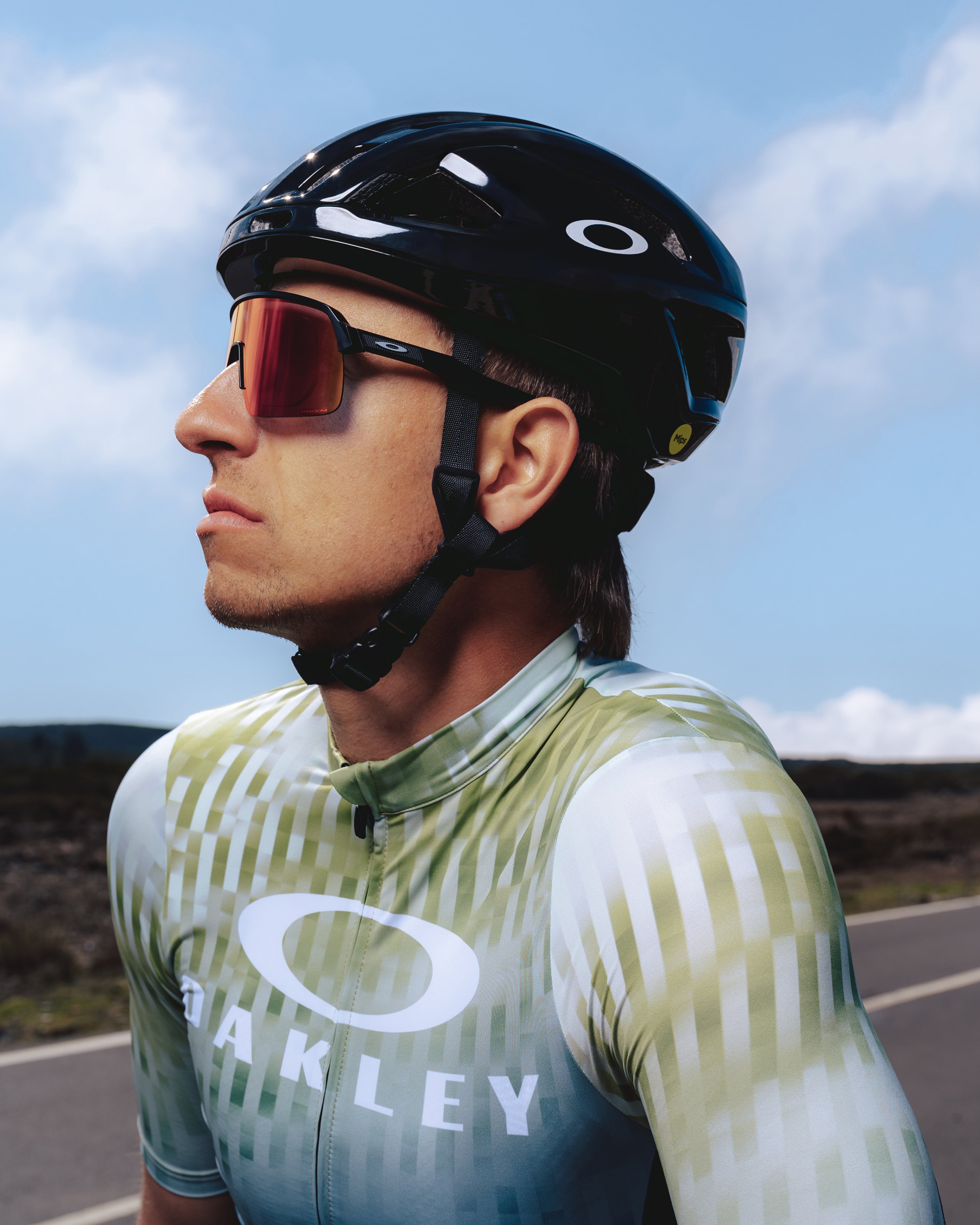 Oakley Sutro lite
