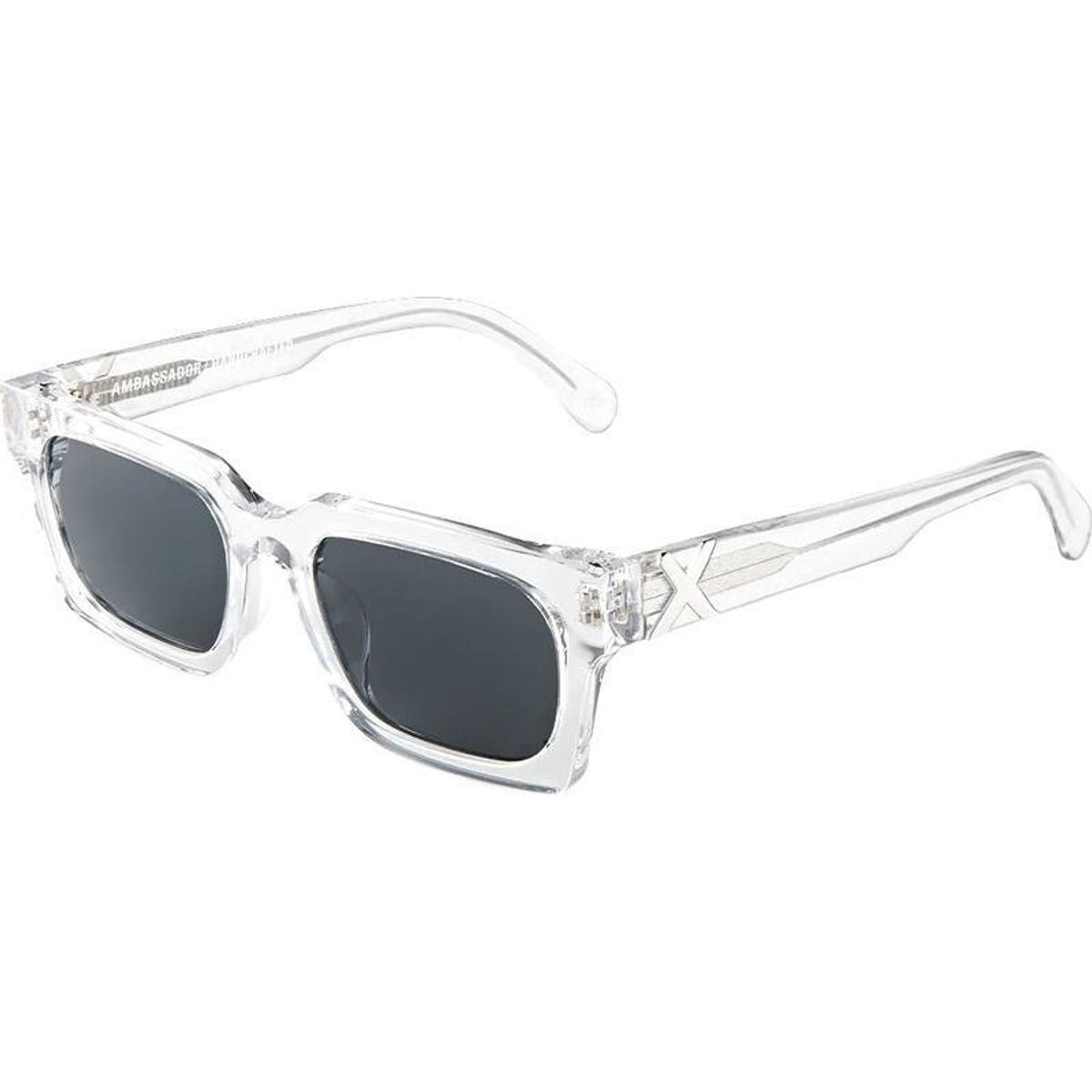 Ambassador, Clear Granite/Dark Grey Lenses