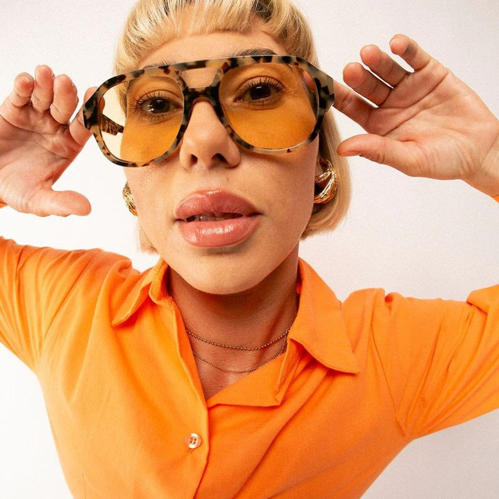 Le Style, Cookie Tort/Yellow Photochromic Lenses