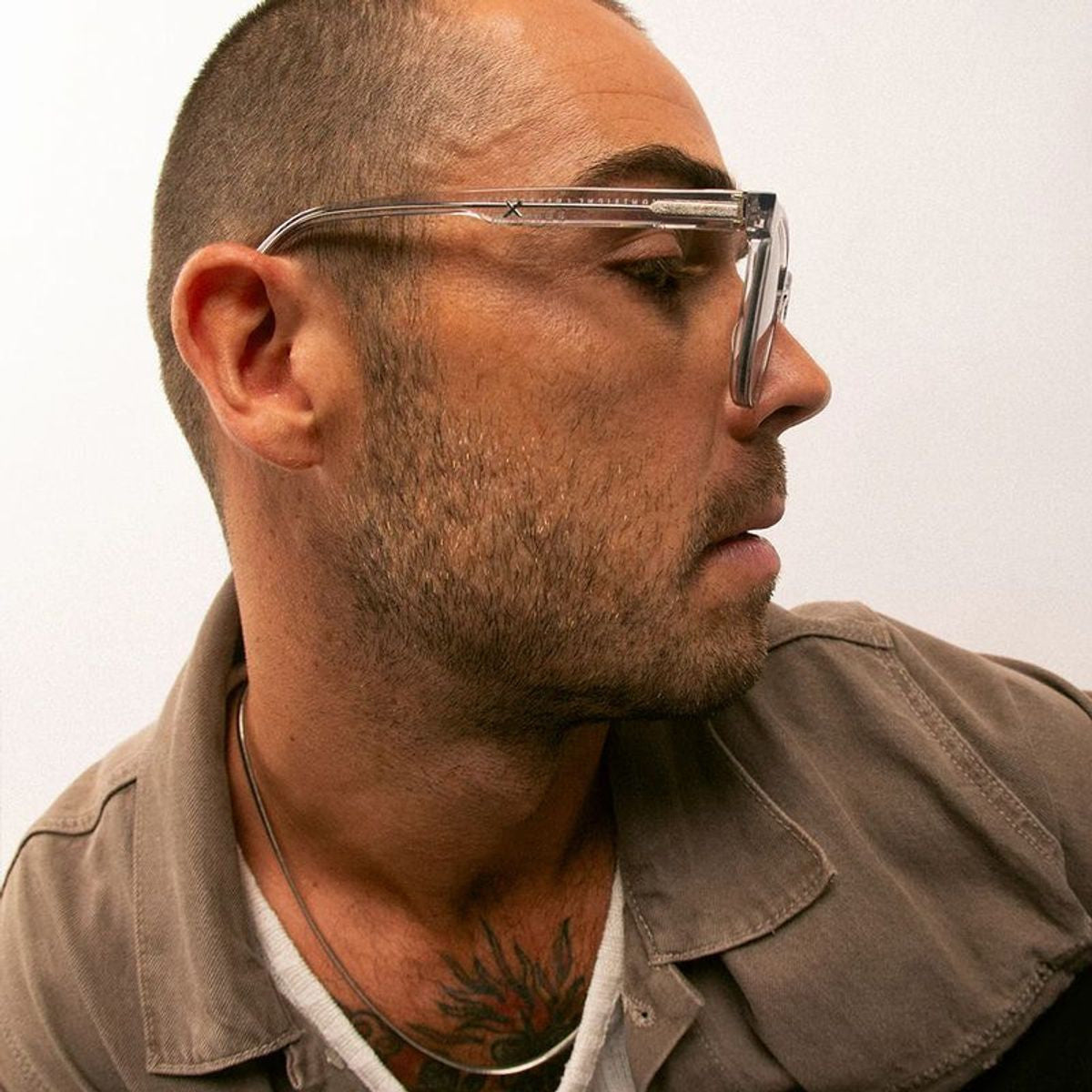 Montaigne, Smoke/Black Lenses