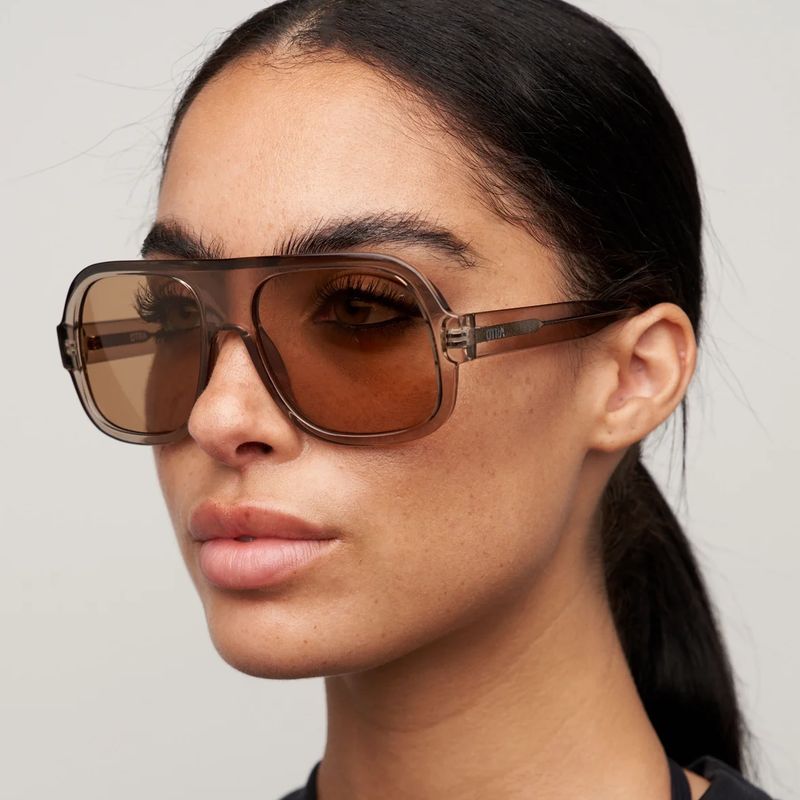 Otra Malia Transparent Olive Brown Lifestyle