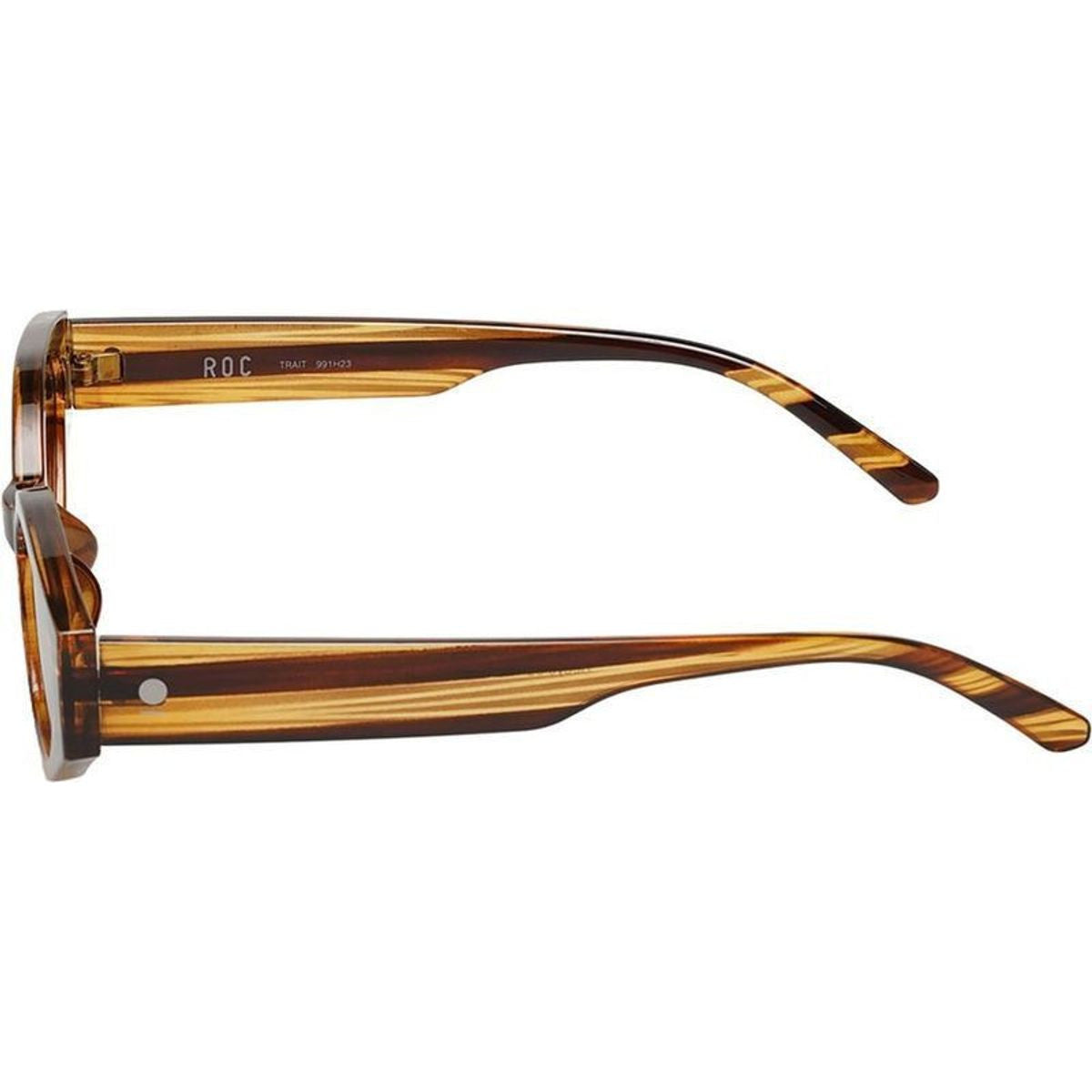 Trait, Brown Striped/Brown Lenses