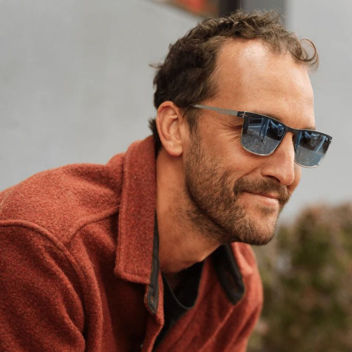 Roman, Matte Navy/Blue Water Mirror Polarised Lenses