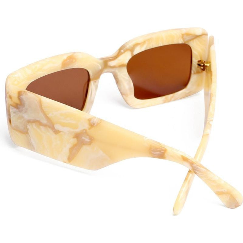 Sirmont, Pearl/Brown Lenses