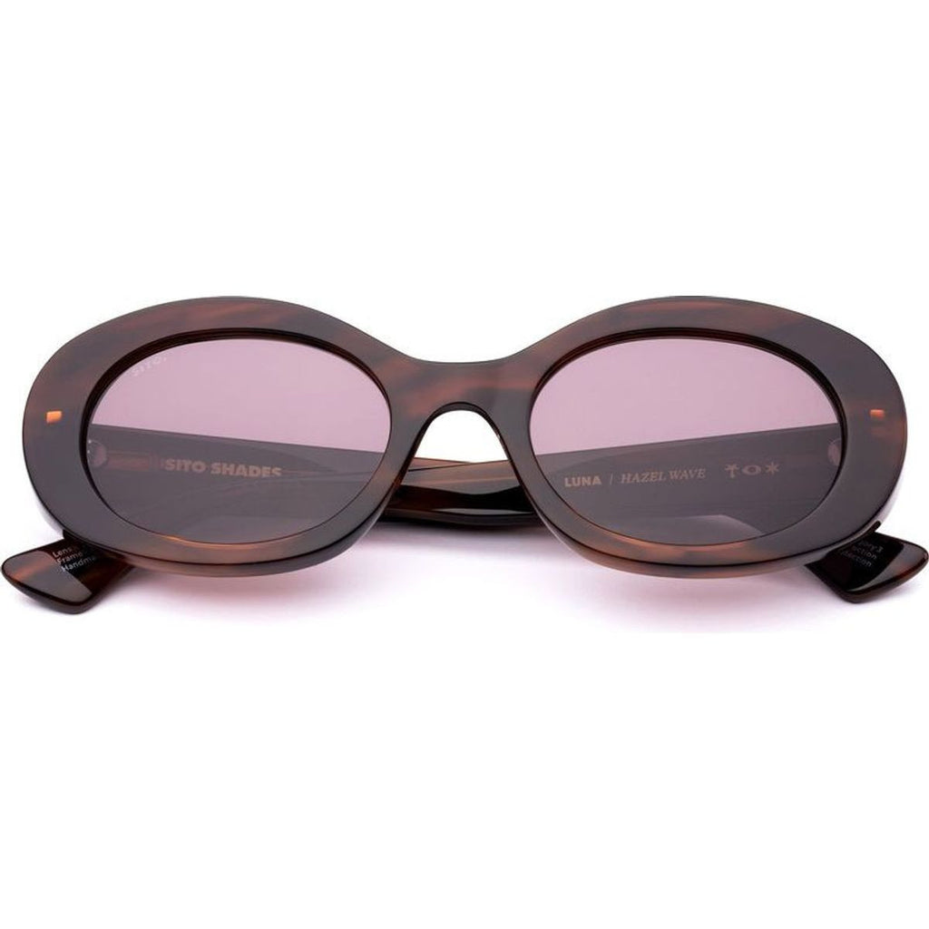 Luna, Hazel Wave/Brown Lenses