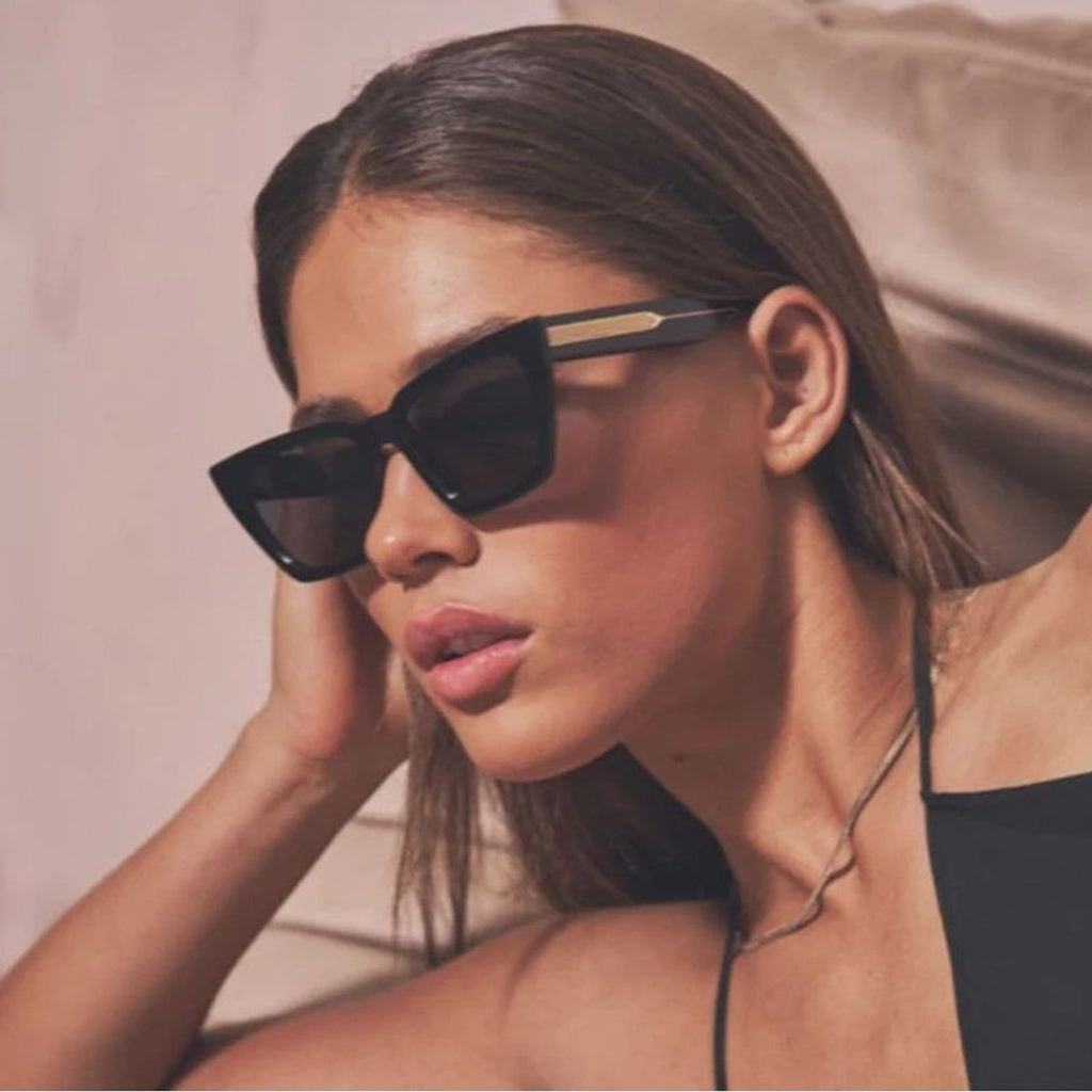 Hailey II, Black Gold/Grey Lenses