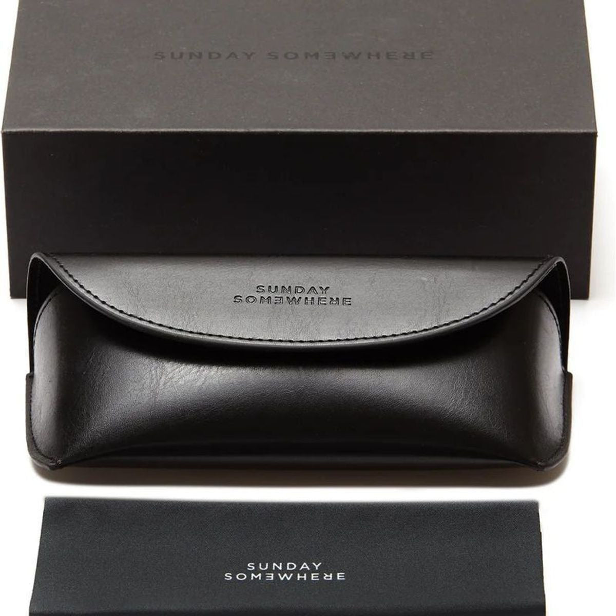 Sunday Somewhere Leather Case, Black