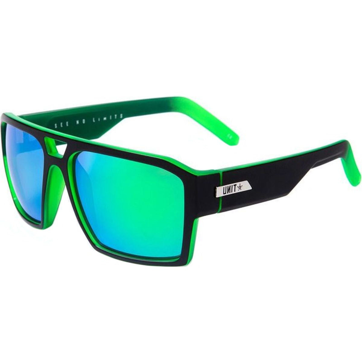 Vault, Matte Black/Green Mirror Polarised Lenses