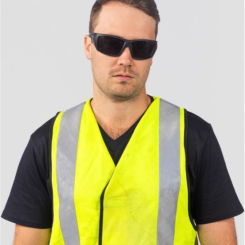 Chisel Safety RS6002, Matte Black/Smoke Polarised Lenses