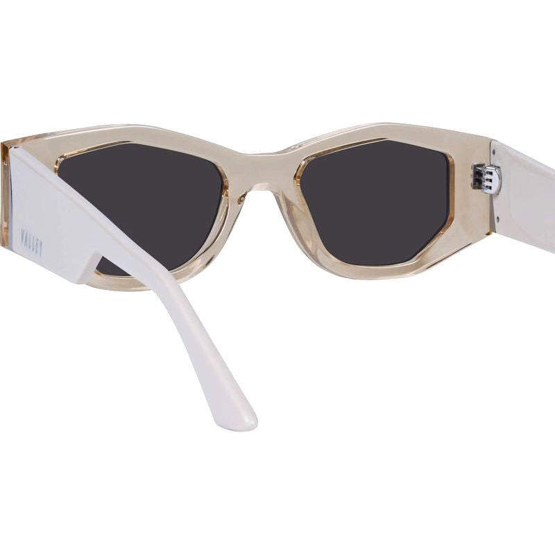 Valiant, Transparent Amber with Gold Metal Trim/Black Lenses