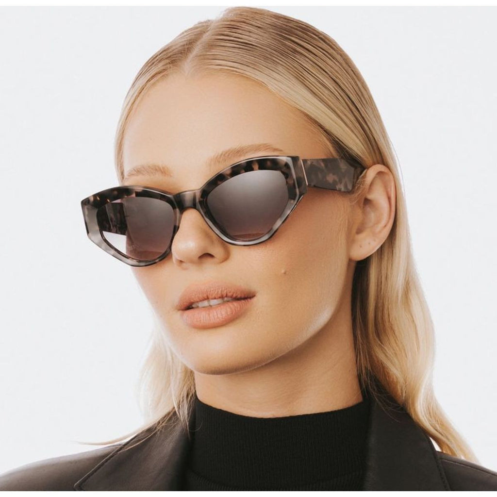 Bayonne, Choc Tort/Smoke Gradient Lenses