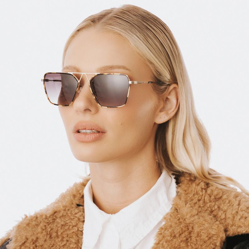 Louvre, Maple/Smoke Gradient Lenses